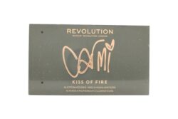 Makeup Revolution x Carmi Kiss On Fire Makeup Palette 10 x 2g Eyeshadow + 2 x 3.5g Highlighter - Image 2