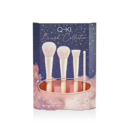 Q-KI Brush Collection Giftset 5 Stuks (Deze collectie bevat:1 x Blushkwast1 x Poederkwast1 x Blending Kwast1 x OogschaduwkwastMakeup Tasje) -...
