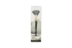 Royal Cosmetics Fan Kwast - Ellavee