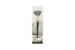 Royal Cosmetics Fan Brush - Image 2